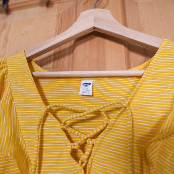 NWT Old Navy Yellow Tie Up Flutter Sleeve Tee Tall - Picture 5 of 6